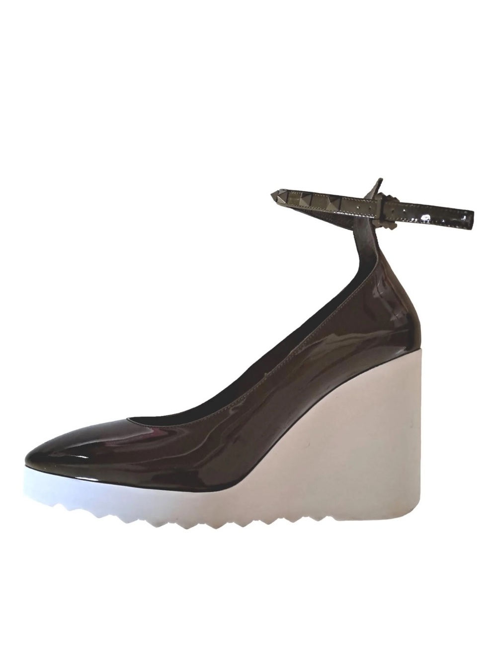 Valentino Garavani Rockstud Patent Wedge Pumps